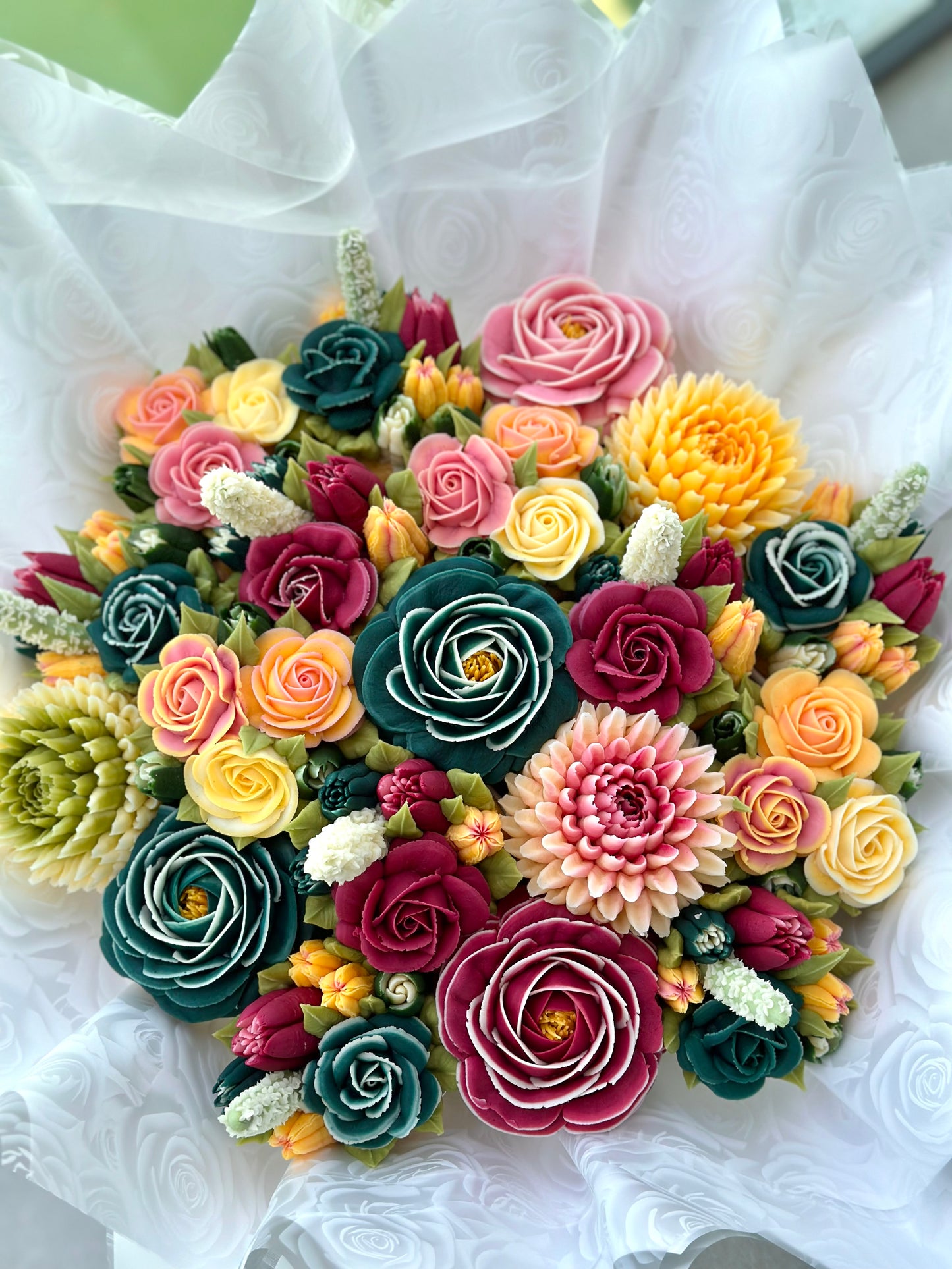 Floral Cupcakes Bouquet - Beosm